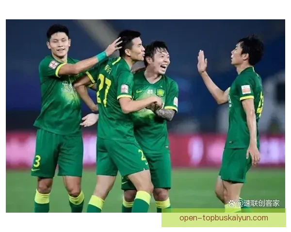 卡马文加比赛态度稳定，近期表现逐渐引起球队关注