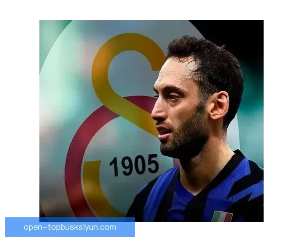 恰尔汗奥卢在土耳其队的表现稳健，成为球队中场核心助力。